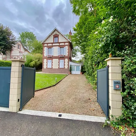 度假居 Magnifique Maison Vue 150m De La *